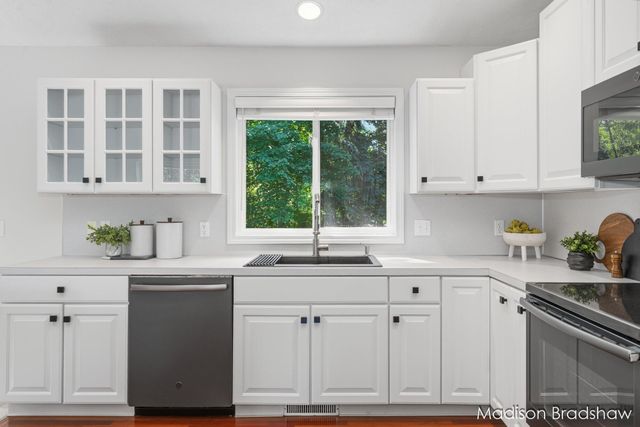 7154 Timbercreek Drive, Allendale Twp, MI 49401