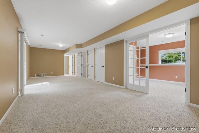 7154 Timbercreek Drive, Allendale Twp, MI 49401