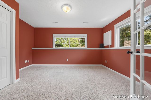 7154 Timbercreek Drive, Allendale Twp, MI 49401