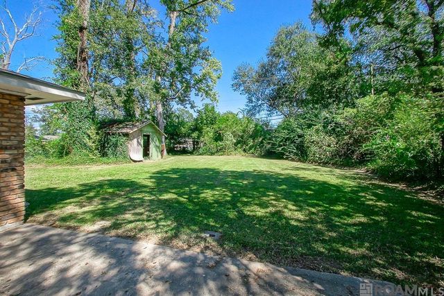 233 Gloria Dr, Baton Rouge, LA 70819