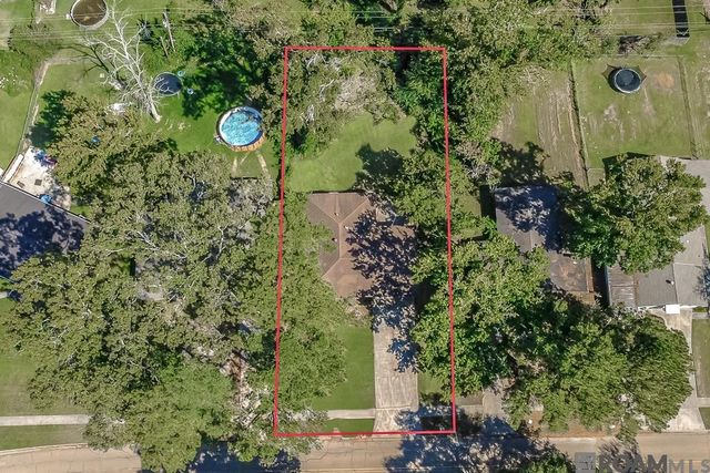 233 Gloria Dr, Baton Rouge, LA 70819