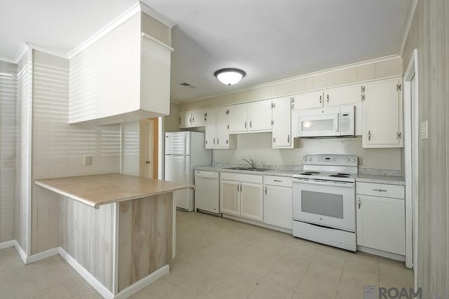 233 Gloria Dr, Baton Rouge, LA 70819