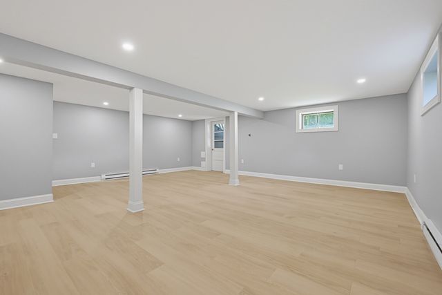 7 Hamilton St, Framingham, MA 01701