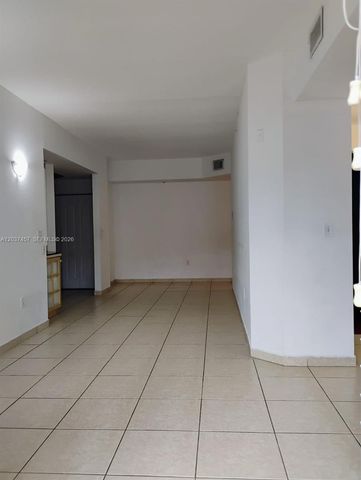 17415 NW 75th Pl 103, Hialeah, FL 33015