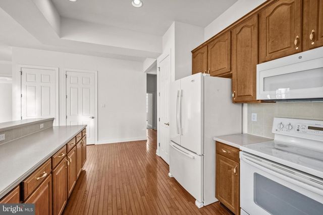 8 CASSIN HILL RD, Garnet Valley, PA 19060