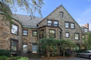 236 Walnut Street, Brookline, MA 02445
