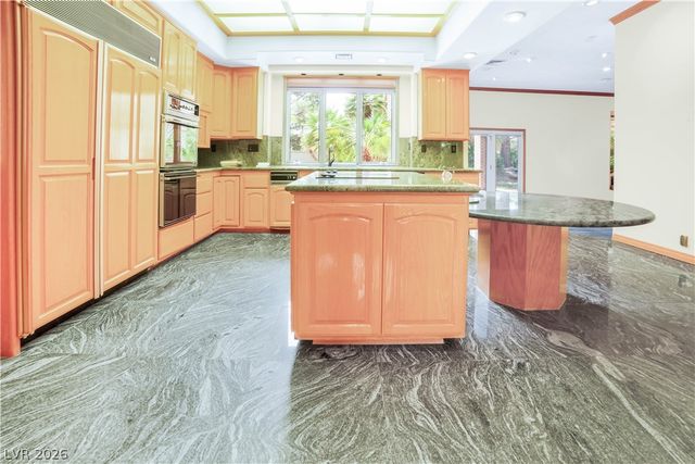 3687 Happy Lane, Las Vegas, NV 89120