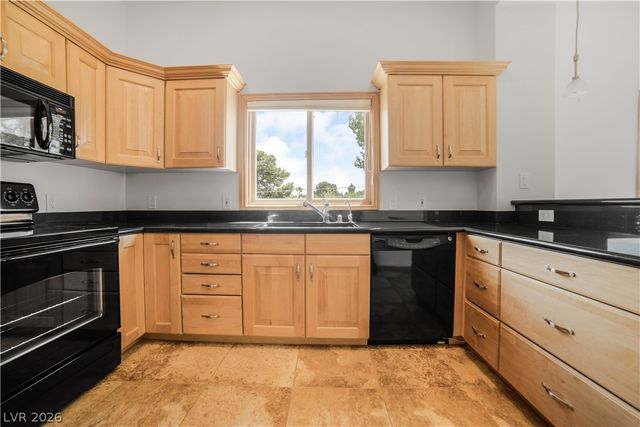 3687 Happy Lane, Las Vegas, NV 89120