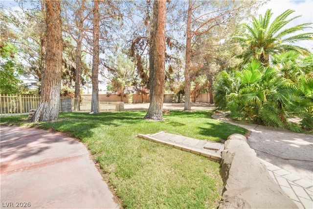 3687 Happy Lane, Las Vegas, NV 89120