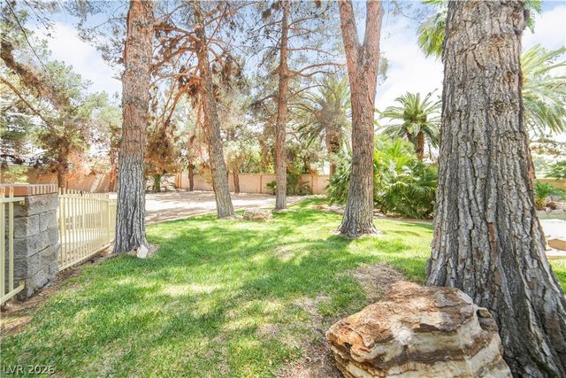 3687 Happy Lane, Las Vegas, NV 89120