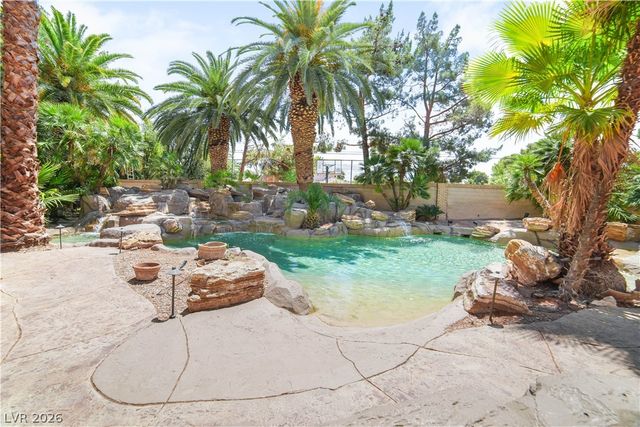 3687 Happy Lane, Las Vegas, NV 89120