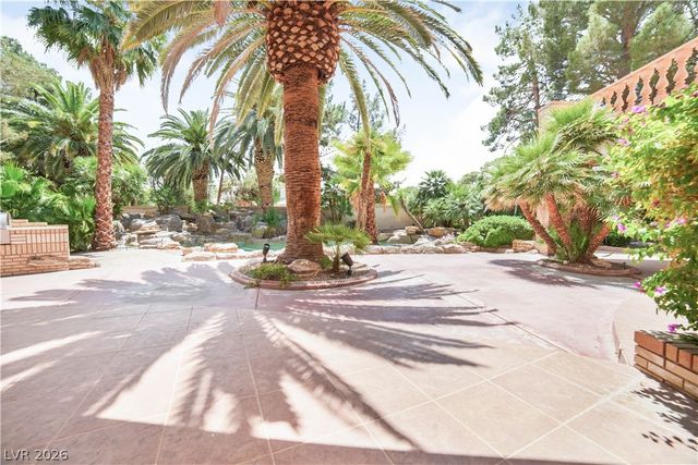 3687 Happy Lane, Las Vegas, NV 89120