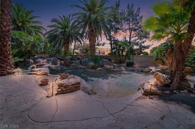 3687 Happy Lane, Las Vegas, NV 89120