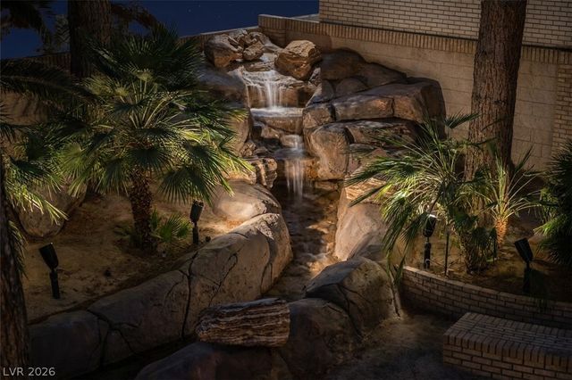 3687 Happy Lane, Las Vegas, NV 89120