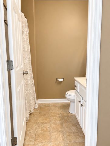 551 Albion Cir, Gallatin, TN 37066