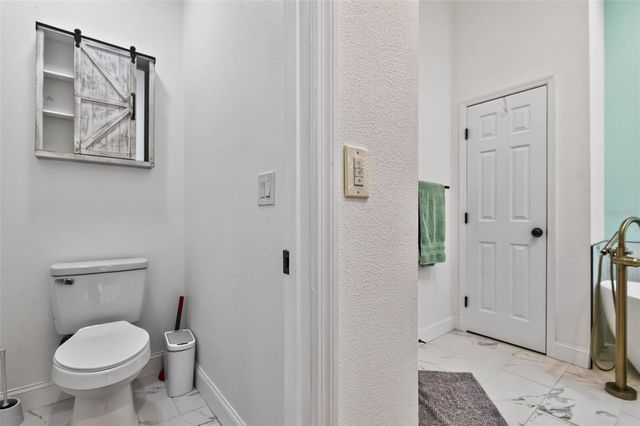 12321 GLENFIELD AVENUE, Tampa, FL 33626