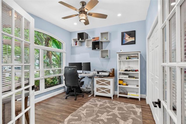 12321 GLENFIELD AVENUE, Tampa, FL 33626