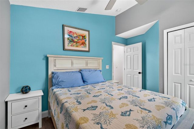 12321 GLENFIELD AVENUE, Tampa, FL 33626