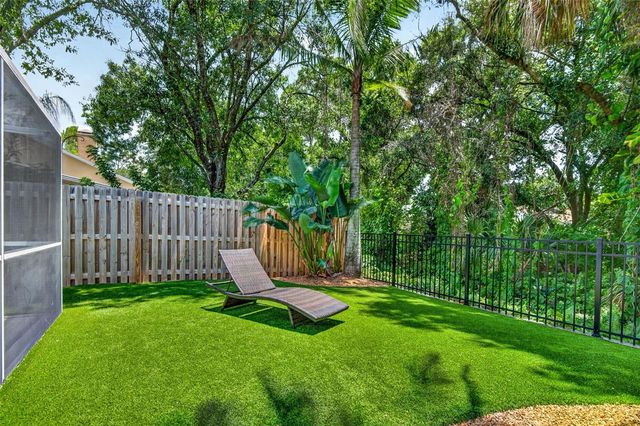 12321 GLENFIELD AVENUE, Tampa, FL 33626