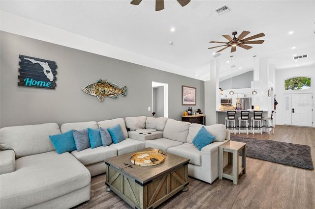 12321 GLENFIELD AVENUE, Tampa, FL 33626