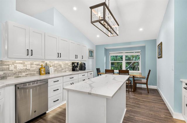 12321 GLENFIELD AVENUE, Tampa, FL 33626