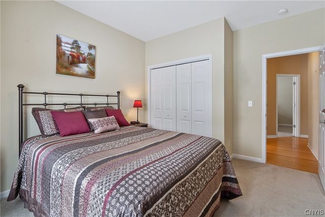 8494 Wayfarer Drive, Cicero, NY 13039