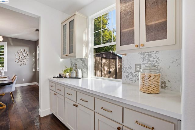 2785 Decker Ln, Livermore, CA 94550