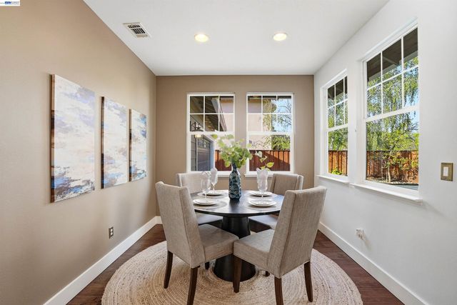 2785 Decker Ln, Livermore, CA 94550