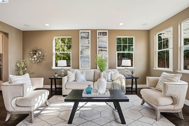 2785 Decker Ln, Livermore, CA 94550