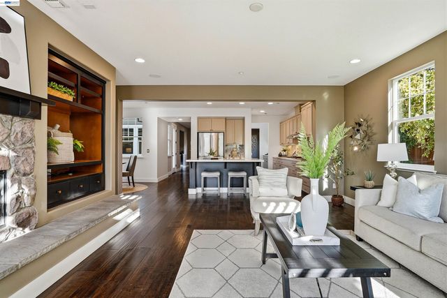 2785 Decker Ln, Livermore, CA 94550