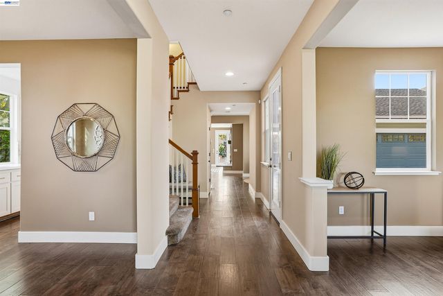 2785 Decker Ln, Livermore, CA 94550