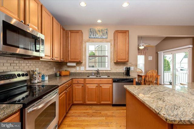 1625 COOLIDGE AVE, Severn, MD 21144