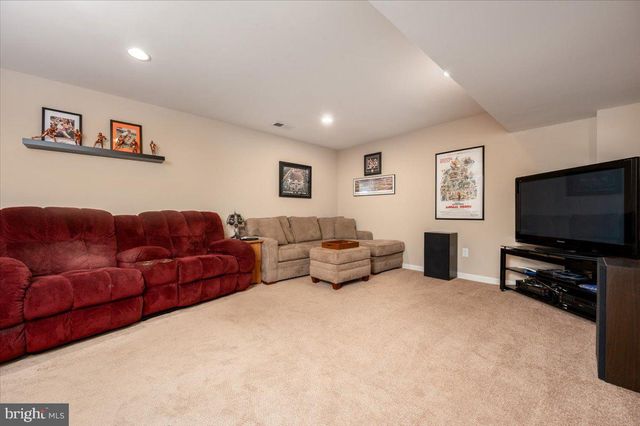1625 COOLIDGE AVE, Severn, MD 21144