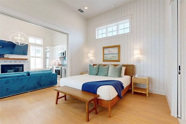 673 Center Square South S 17, Port Aransas, TX 78373