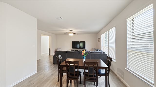 717 Jessica Lynn Lane, Anna, TX 75409