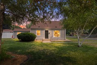 8841 Nicollet Avenue S, Bloomington, MN 55420