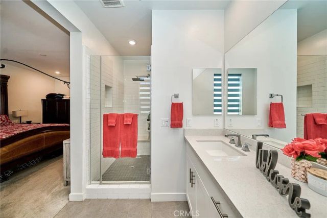 10526 Triple Crown Lane, Cypress, CA 90720