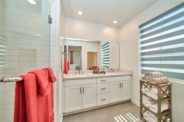 10526 Triple Crown Lane, Cypress, CA 90720