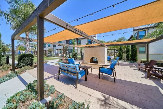10526 Triple Crown Lane, Cypress, CA 90720