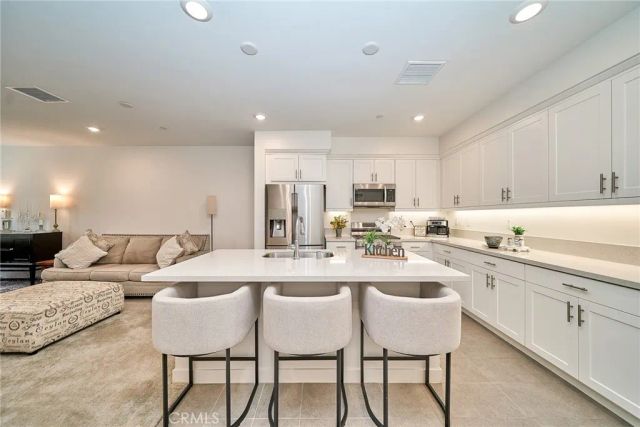 10526 Triple Crown Lane, Cypress, CA 90720