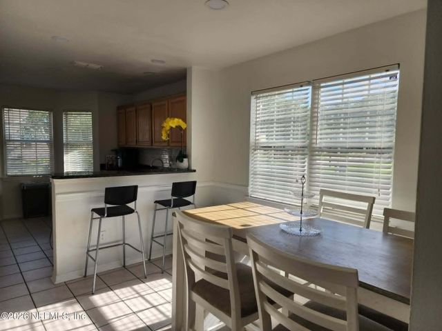 7747 LYNCHBURG Court E, Jacksonville, FL 32277