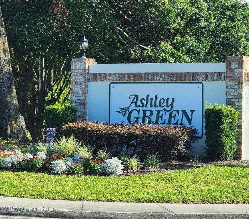 7747 LYNCHBURG Court E, Jacksonville, FL 32277