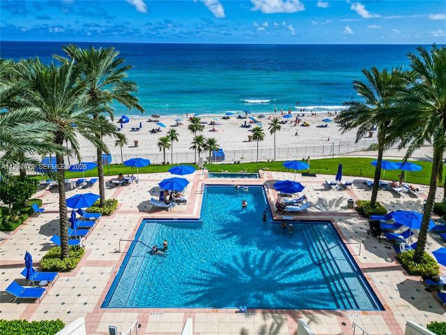 19333 Collins Avenue 304, Sunny Isles Beach, FL 33160
