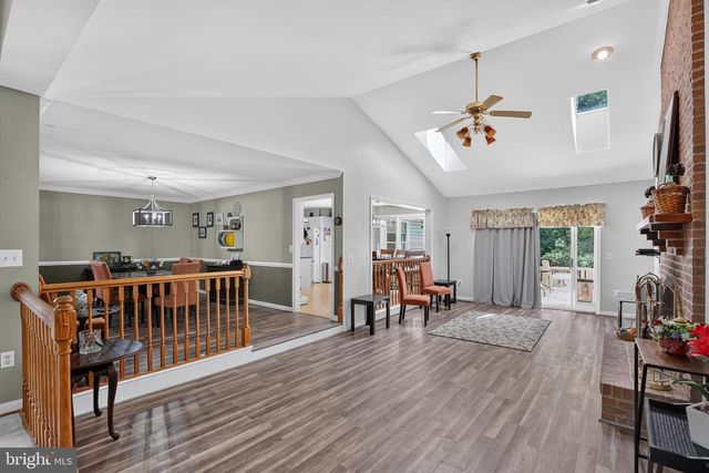 15471 WESTCHESTER DR, Hughesville, MD 20637