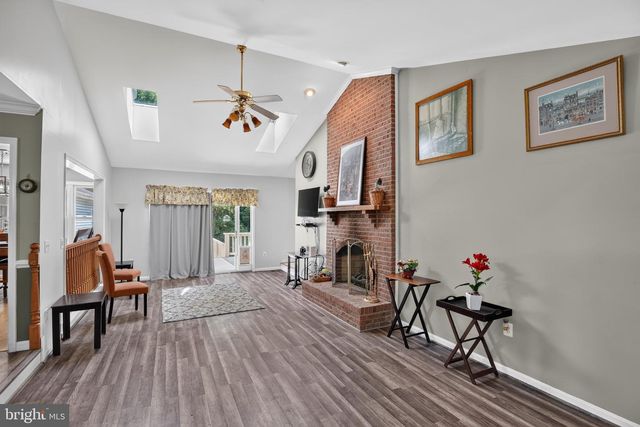 15471 WESTCHESTER DR, Hughesville, MD 20637