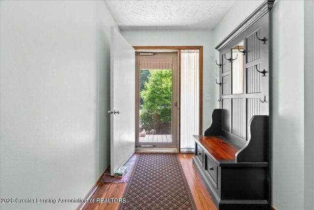 5283 E Hidden Lake Drive 47, East Lansing, MI 48823