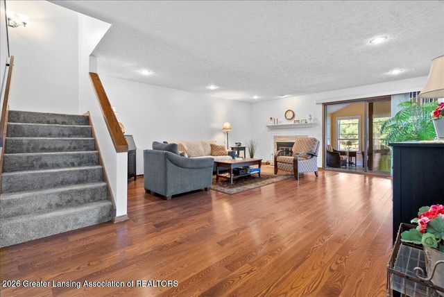 5283 E Hidden Lake Drive 47, East Lansing, MI 48823