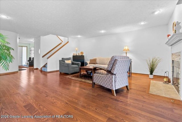 5283 E Hidden Lake Drive 47, East Lansing, MI 48823