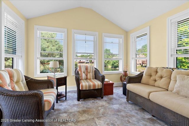 5283 E Hidden Lake Drive 47, East Lansing, MI 48823