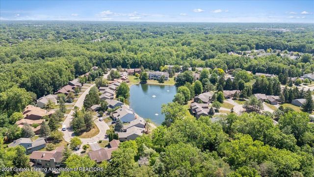 5283 E Hidden Lake Drive 47, East Lansing, MI 48823